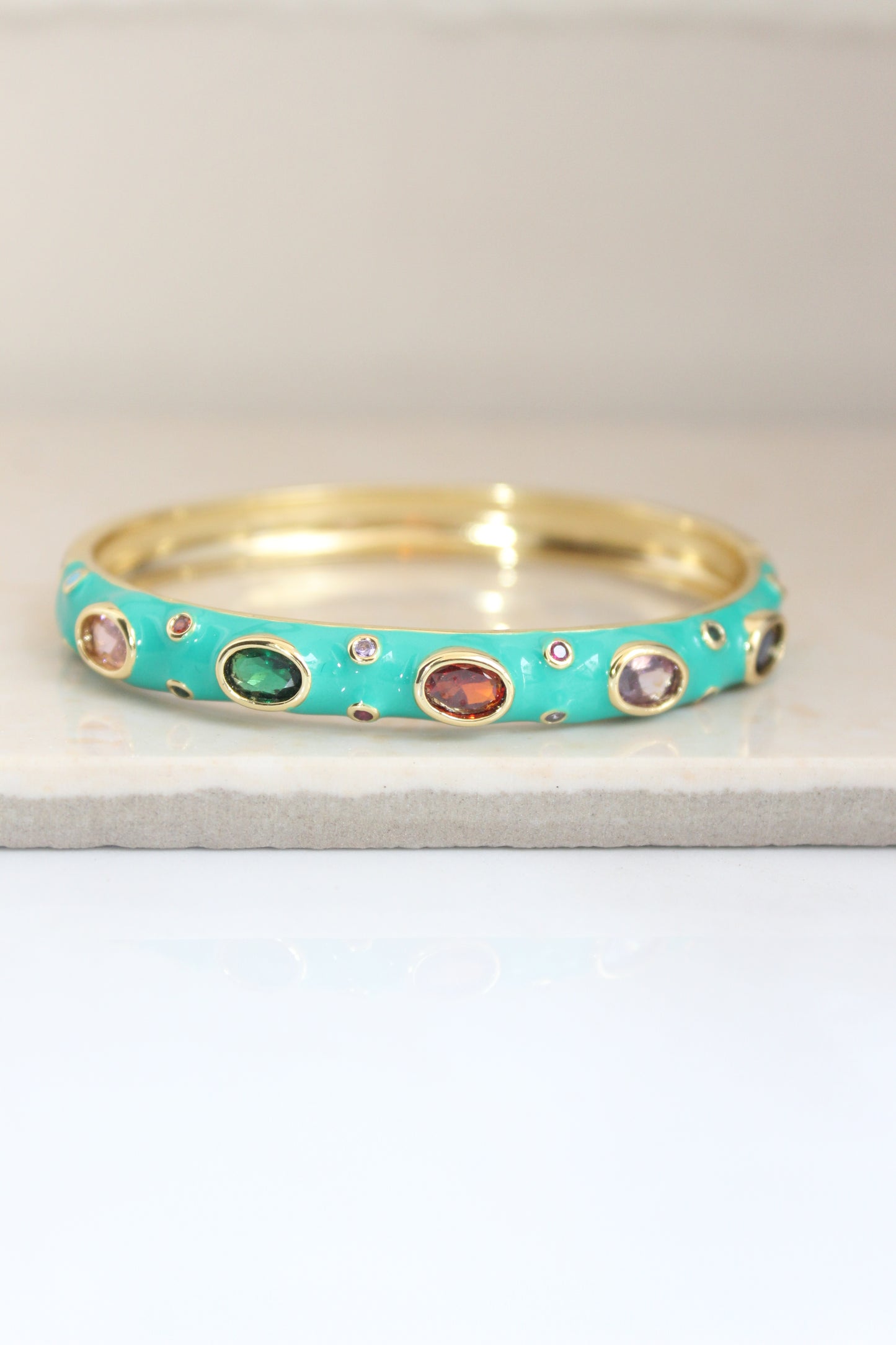 Multicoloured lock bangle